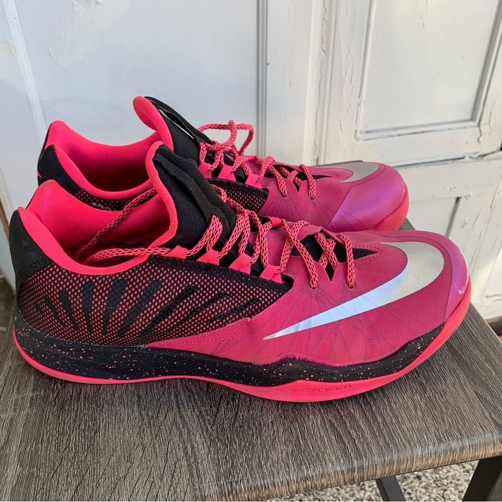 Nike Zoom Sneakers